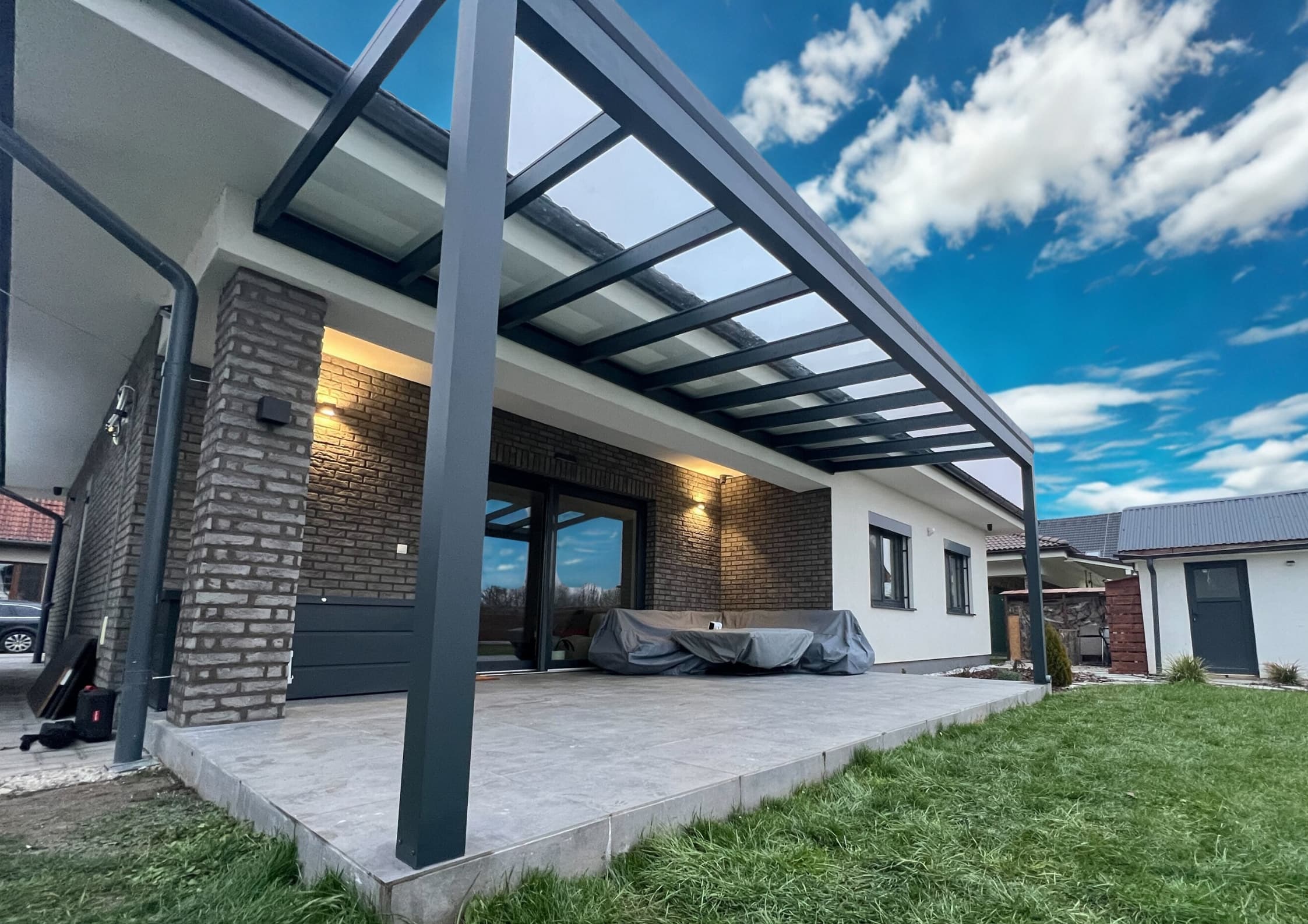 Hliníková pergola — Horné Janíky